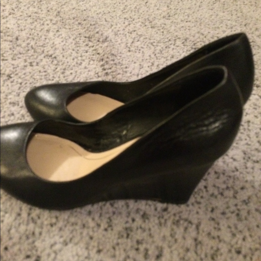 Women’s shoes